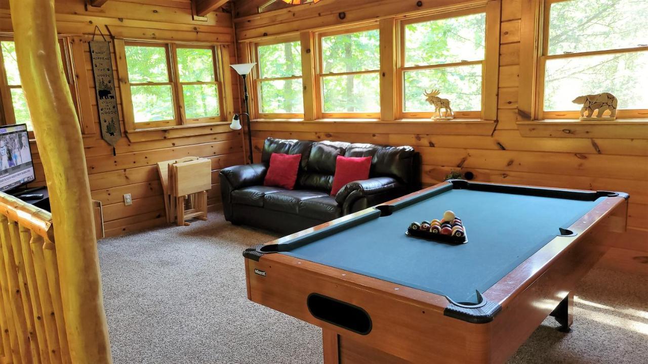 Mountain Joy -Private Treehouse Style Cabin That Sleeps 4-Free Tickets Gatlinburg Exterior foto